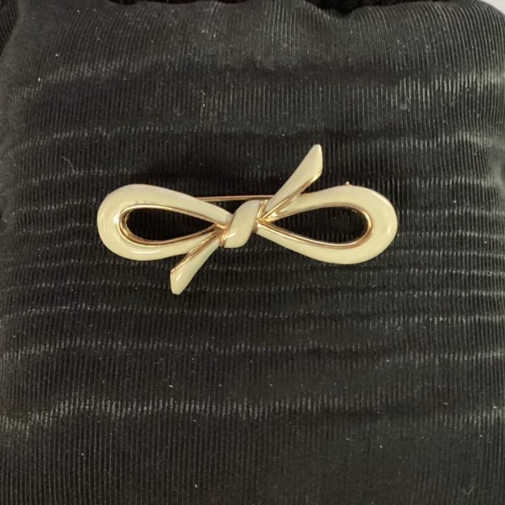Monet Vintage Bow Brooch